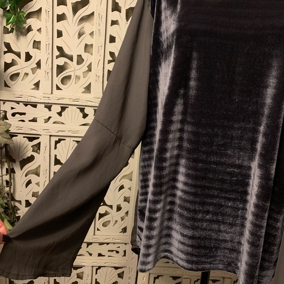 FADED GLORY SUPER NICE SILVER GRAY VELVET & SHEER LIGHTWEIGHT STRETCHY TOP - Picture 4 of 7